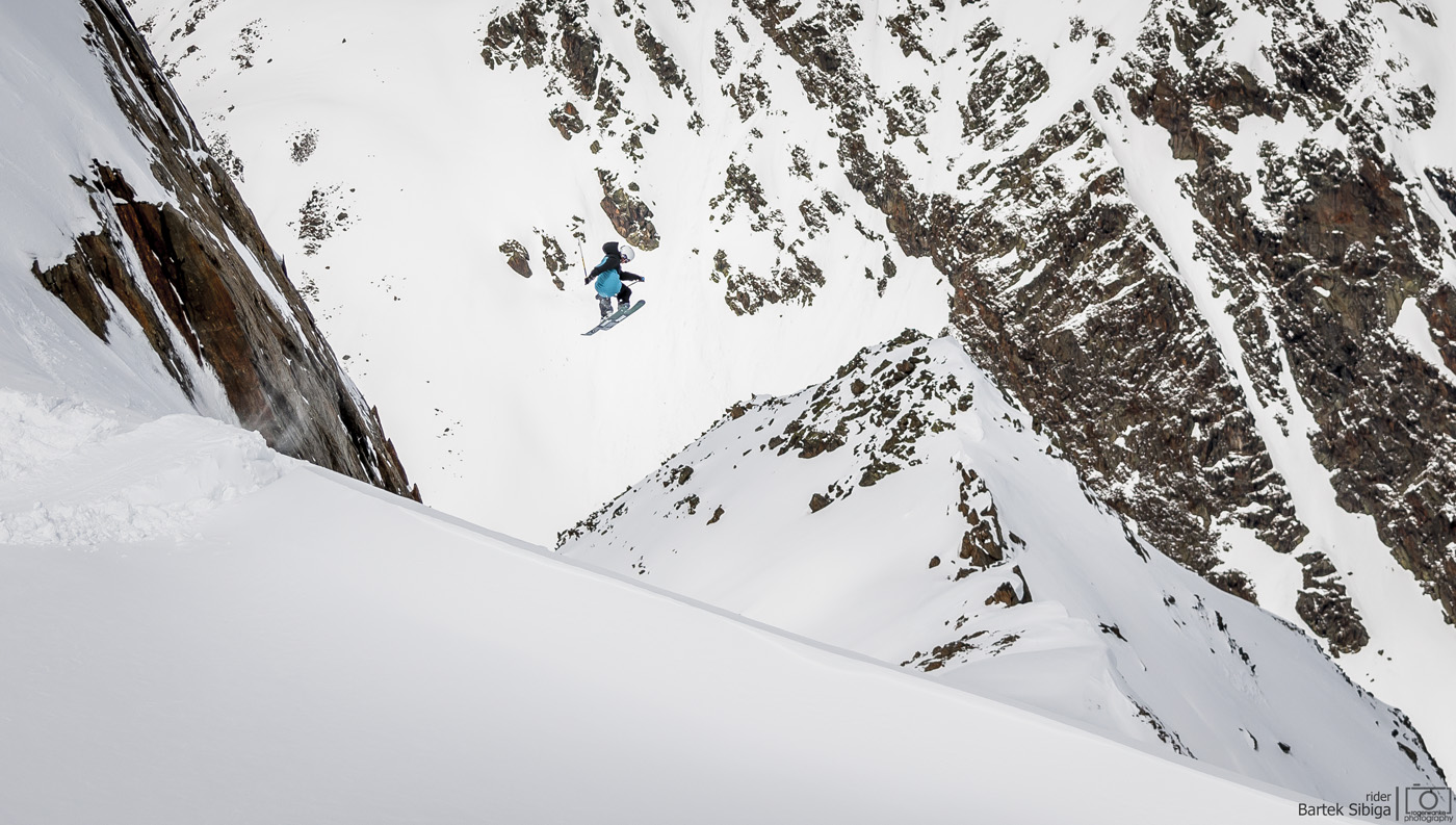 Bartek Sibiga big air jump over Stubai Glacier