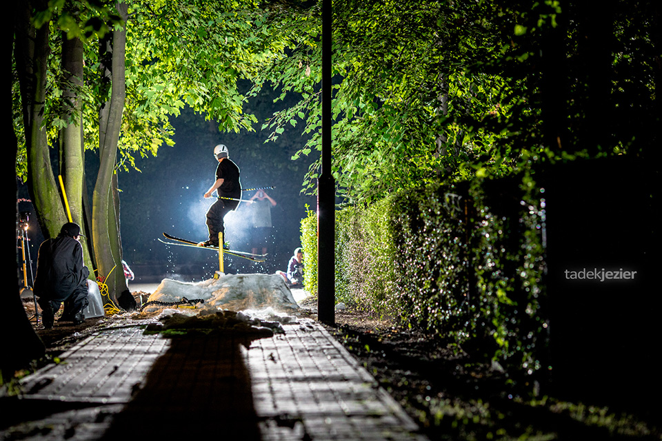 Bartek Sibiga urban freestyle ski rail in Katowice